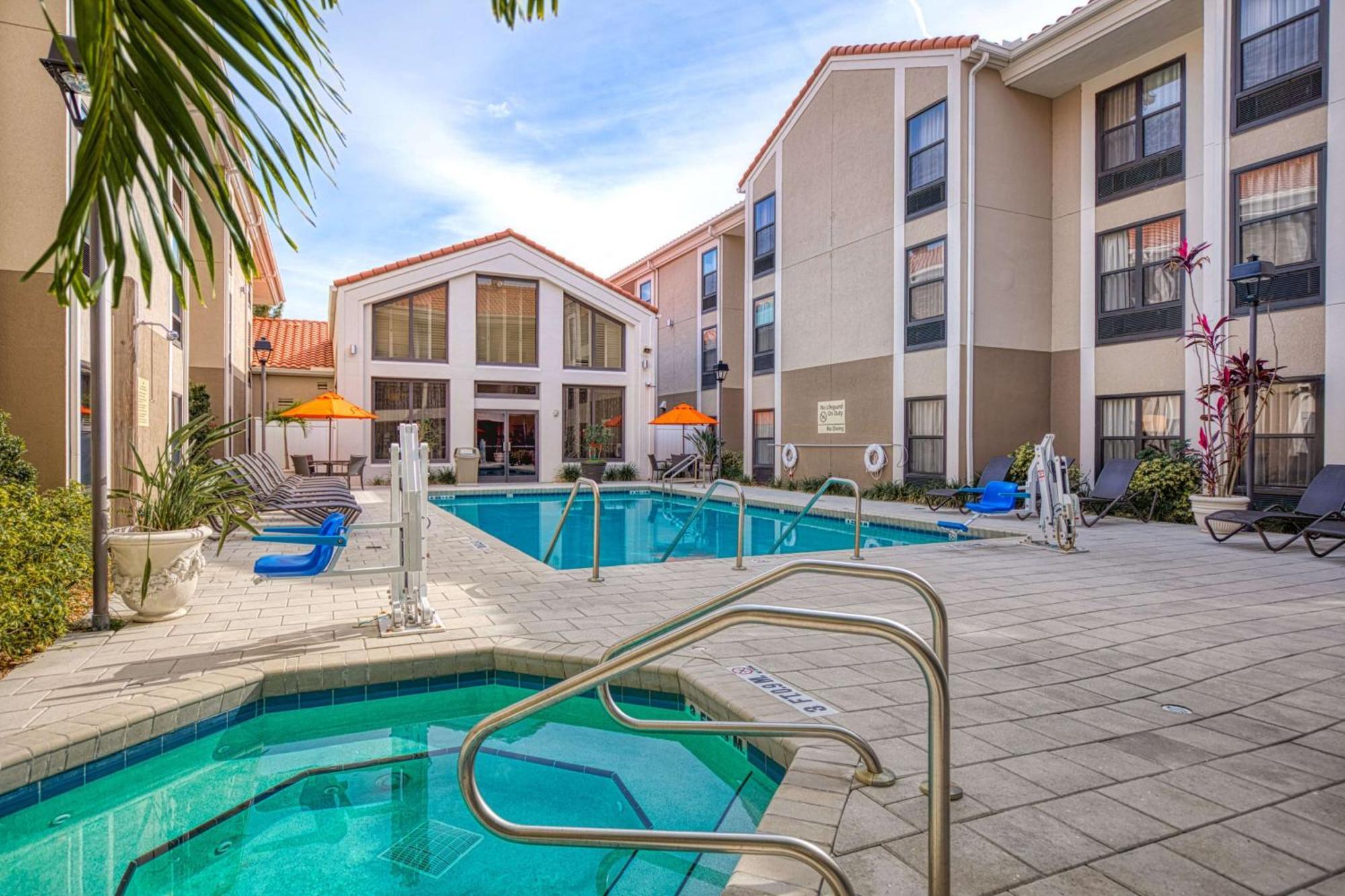 Hampton Inn & Suites Orlando-East Ucf Alafaya Buitenkant foto